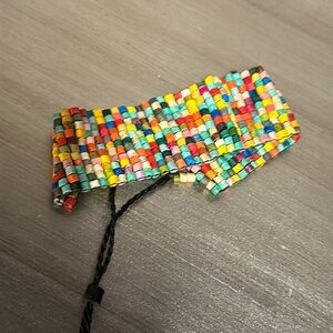 Beaded tie back bracelet